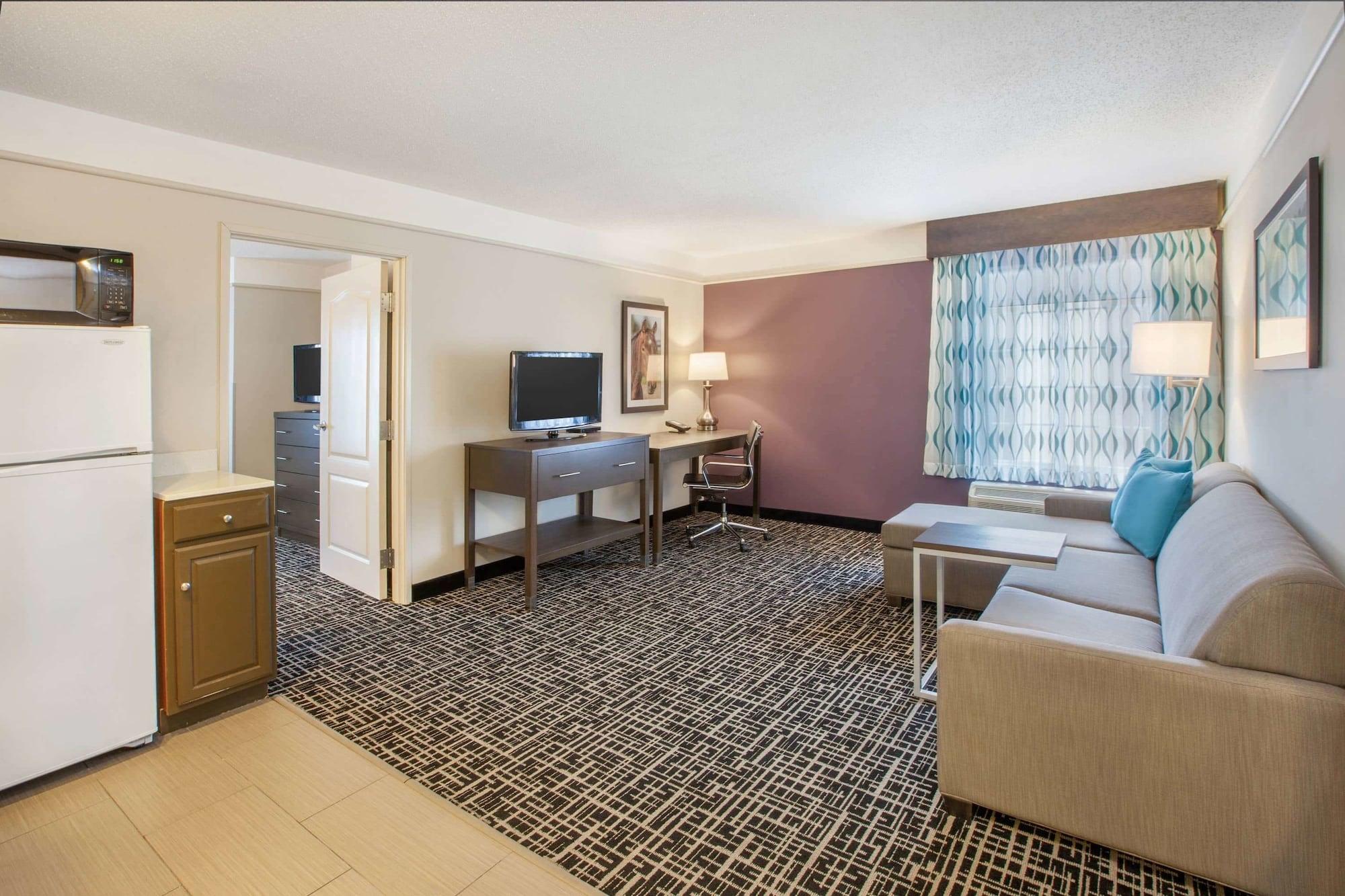 La Quinta By Wyndham Cincinnati Airport Florence Eksteriør bilde
